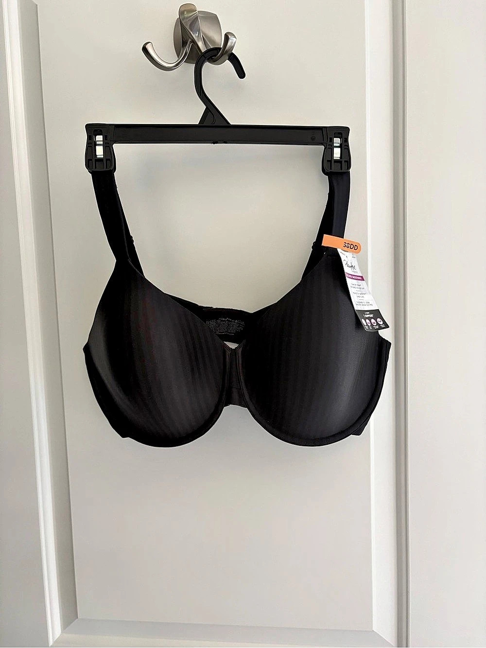 NWT Playtex Secrets Perfectly Smooth Underwire Bra. Black Stripe. Size 36DD.